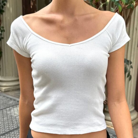 Brandy Melville White Ada Top Off The Shoulder V Neck T Shirt Cap Short Sleeve - Picture 1 of 4
